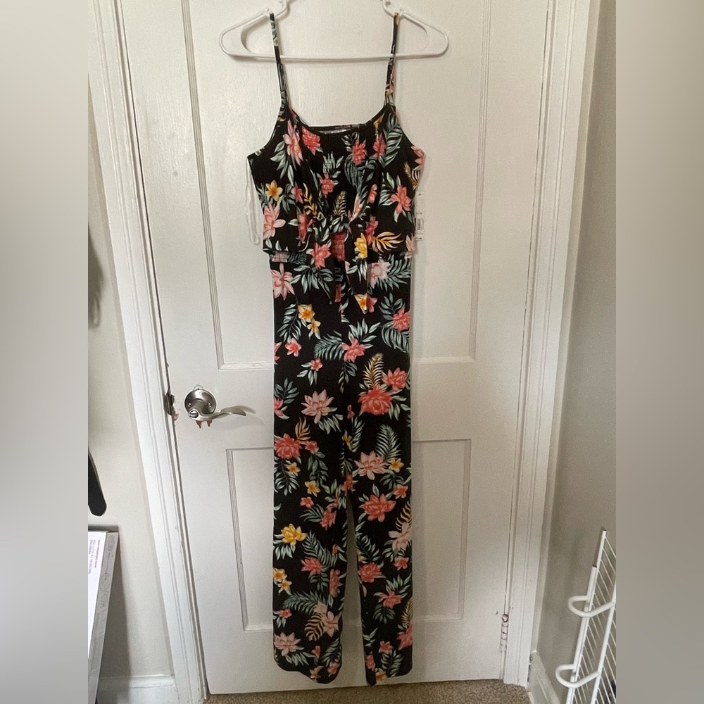 No Boundaries Black Floral Jumpsuit NWT size large